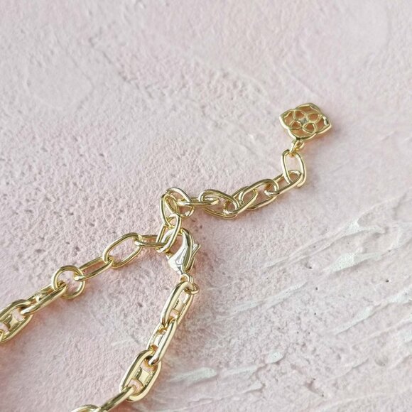 Authentic Kendra Scott Bailey Gold Chain Necklace - Picture 3 of 3